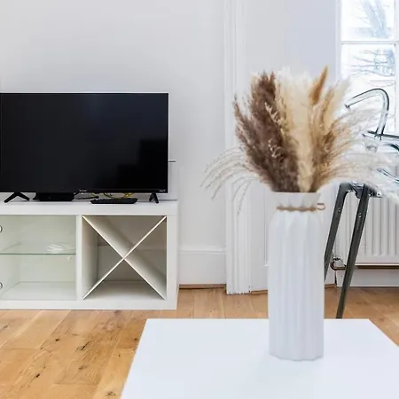 Apartment Spacious Islington London