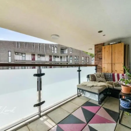 Spacious 2 Bedroom With Balcony Apartment