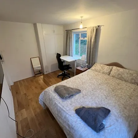Apartment Royal Height - 3 Bed In Wembley