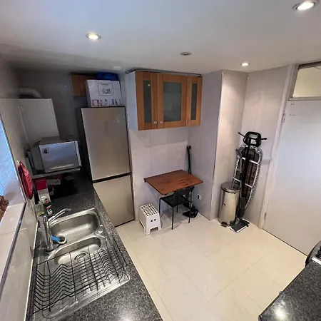 Apartment Royal Height - 3 Bed In Wembley *