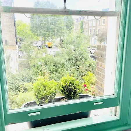 Picturesque Flat In Camden Town Apartment London