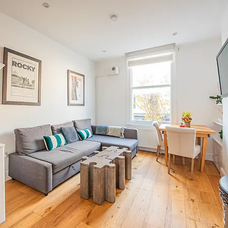 Apartment Charming 1-bed Next To Portobello & Notting Hill