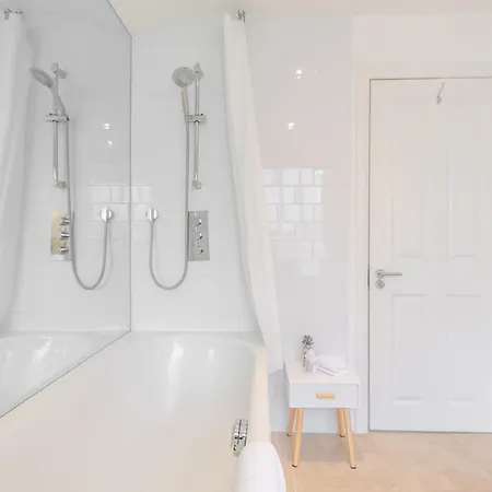 39 Second Avenue Holiday home