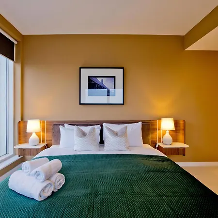 Apartment Luxury 360 Penthouse With Gym & Parking *