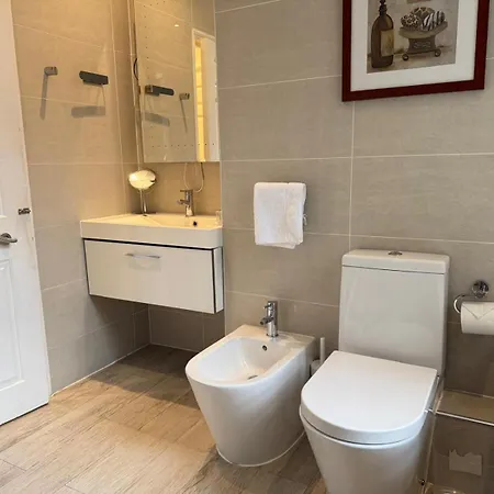 2 Bed In Oxford Street London