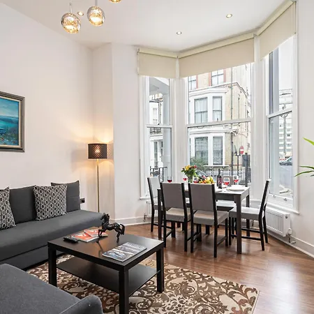 Kensington Apartment London
