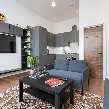 Apartment Kensington London