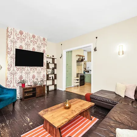 Boho 3-bed With Garden In Camden Next To Tube *