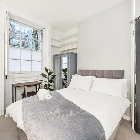 Boho 3-bed With Garden In Camden Next To Tube