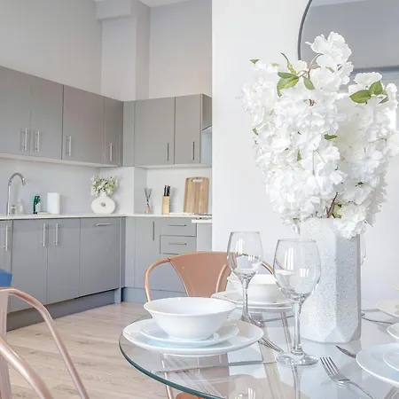 Avenir Heights By Mcf Apartment *