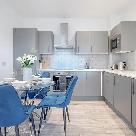 Avenir Heights By Mcf Apartment