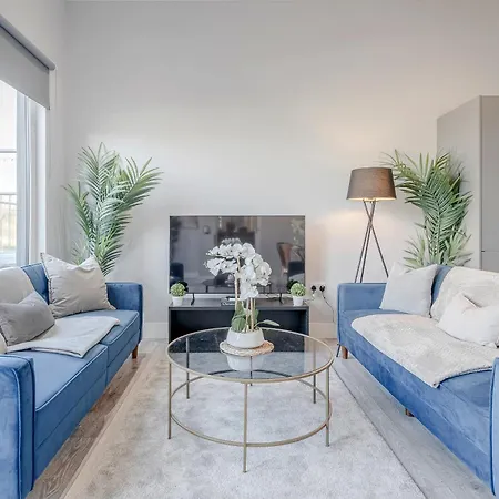 Apartment Avenir Heights By Mcf
