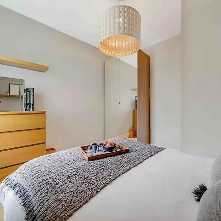 Apartment Lovely 2-bed Close To Excel And O2 Arena