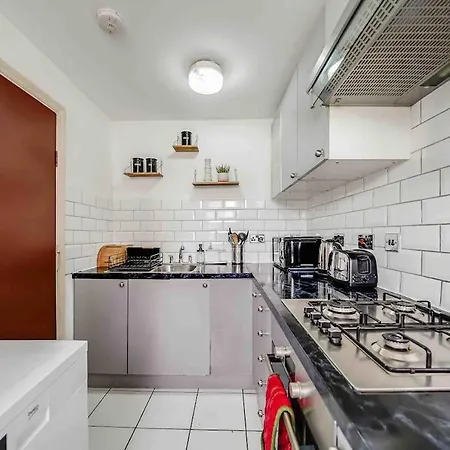 Apartment Lovely 2-bed Close To Excel And O2 Arena London