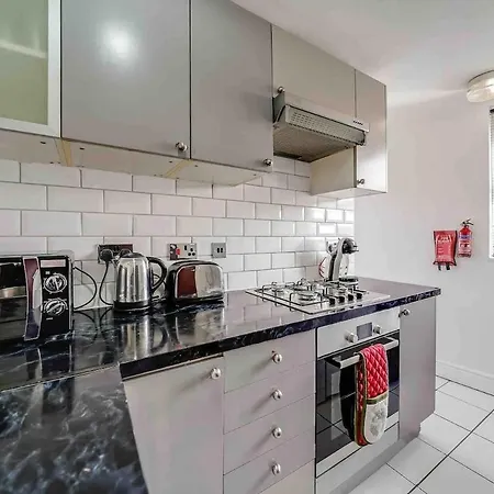 Apartment Lovely 2-bed Close To Excel And O2 Arena *