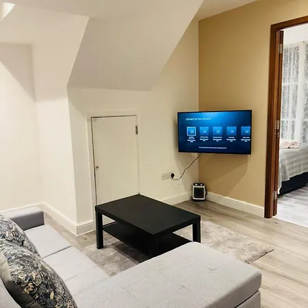 1 Bed Flat Marylebone Apartment London