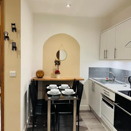 1 Bed Flat Marylebone * London