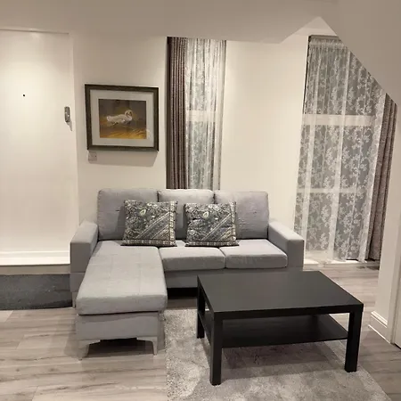 1 Bed Flat Marylebone Apartment London