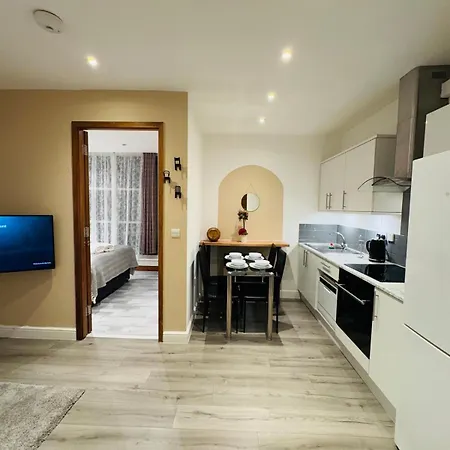 1 Bed Flat Marylebone Apartment *