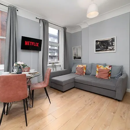 Luxury In Holborn Walk To Oxford Street & Covent Garden London