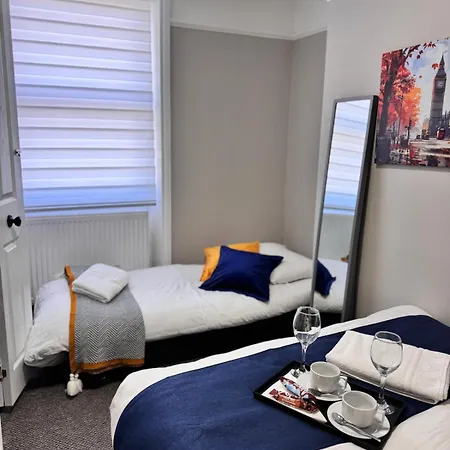 Luxury And Stylish Ensuits Guest house