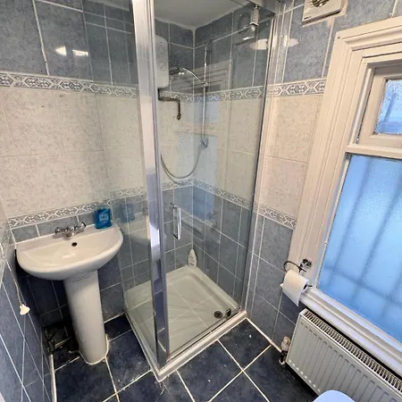 Guest house Luxury And Stylish Ensuits