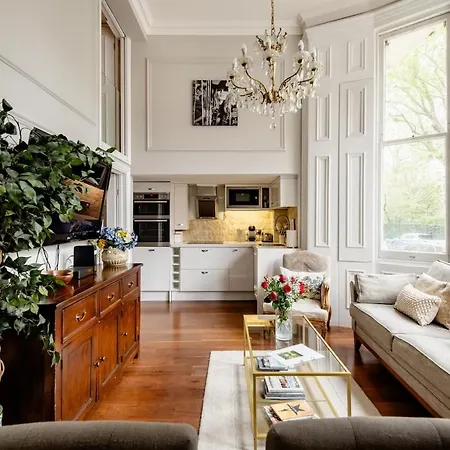 Apartment Stunning 2 Bed Duplex With Quiet Communal Garden London