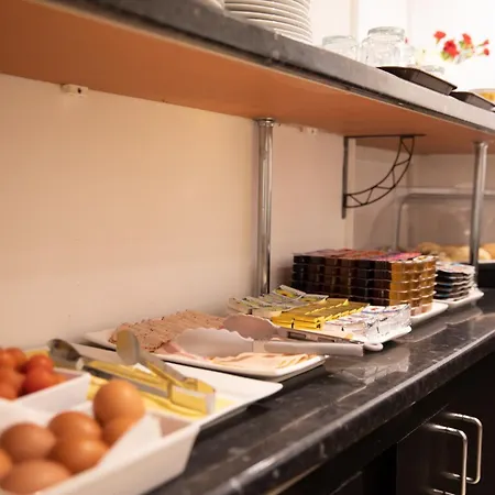 Duke Of Leinster Hotel 3*