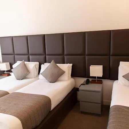 Duke Of Leinster Hotel London