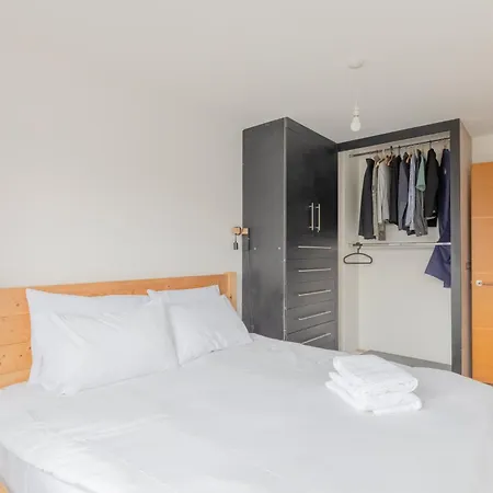 Family Friendly 3 Bedroom In Islington Holiday home London