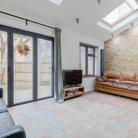 Family Friendly 3 Bedroom In Islington *