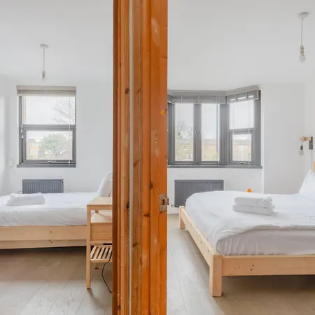 Family Friendly 3 Bedroom In Islington Holiday home