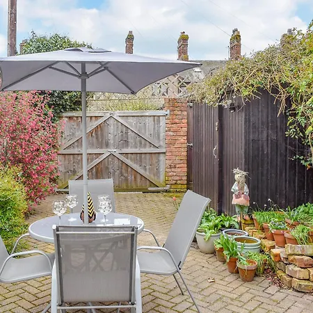 Holiday home Honeybee London