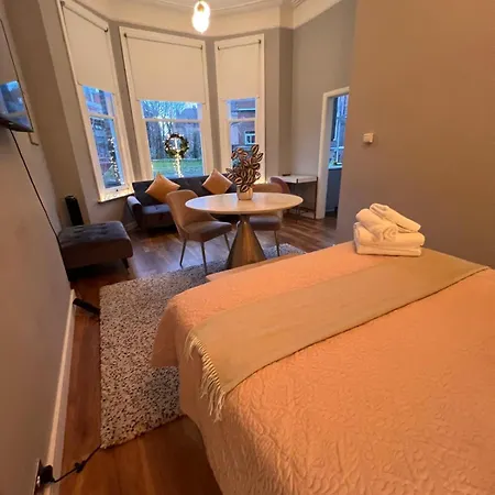 Stylish For 3 Near Regents Park N4