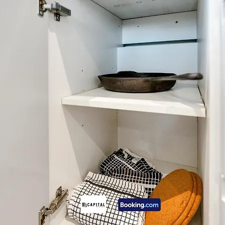 Apartment Cozy In Camden Town By Capital Retreats Short Lets & Serviced With Balcony, Free Wifi *