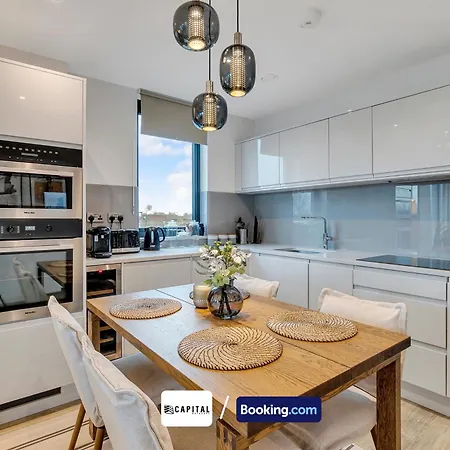 Cozy In Camden Town By Capital Retreats Short Lets & Serviced With Balcony, Free Wifi London