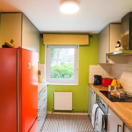 20 Percent Off -Todayonly-Mobilerate Offers-Genius Offers-Londonbridge City Apartment W Free Parking-Wifi-Sleeps7-4Beds-Netflix-Family! *