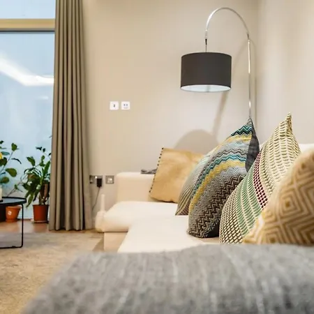Holiday home Three Bedroom, Leicester Square Duplex *