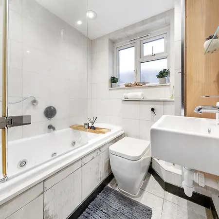 Luxe - Sleeps 6 - Putney & Stamford Bridge