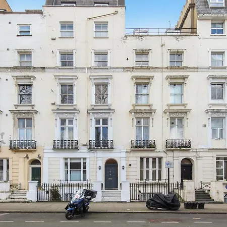 Chic 2br Loft-style In Queensway *