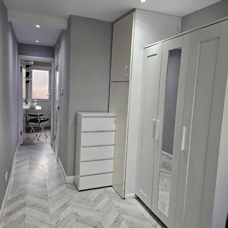 Apartment Gorgeous In Wembley Kingsbury *