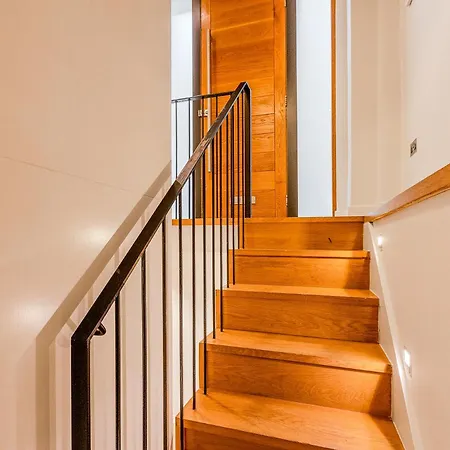 Stylish 1br Duplex, 3 Minutes Blackfriars Station *