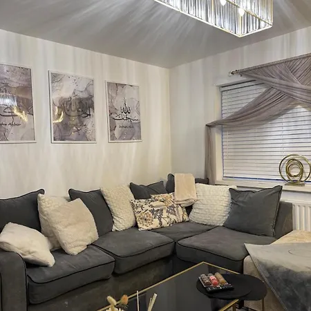 Cosy East London