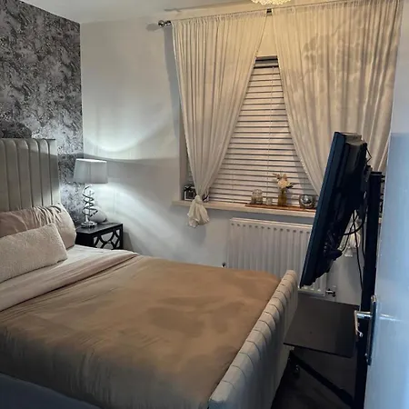 Cosy East *