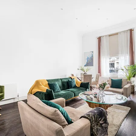 Classy High Ceilings 2 Bdr Next To Hyde Park Apartment London