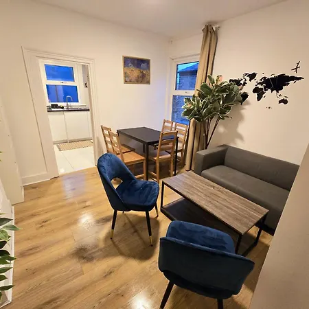 Apartment Family Flat 3 Beds Walthamstow London