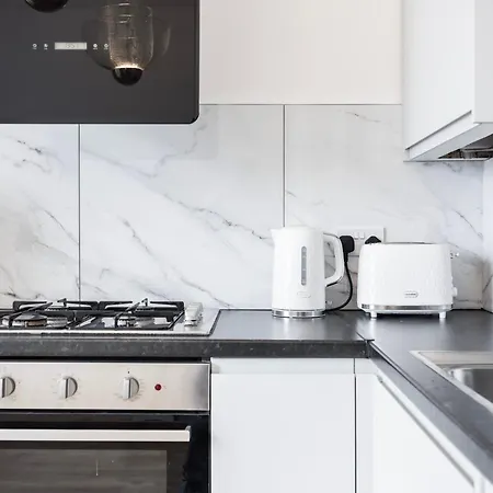 Apartment Spacious Islington