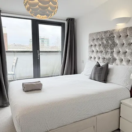 Spacious 2 Bedroom Flat, Near Kings Cross, Location