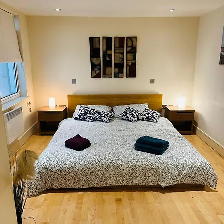 Hyde Park Lovely Apartment London