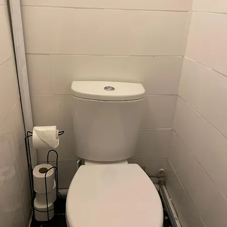 Guest house Cosy Double A Stones Throw From Wembley Stadium London